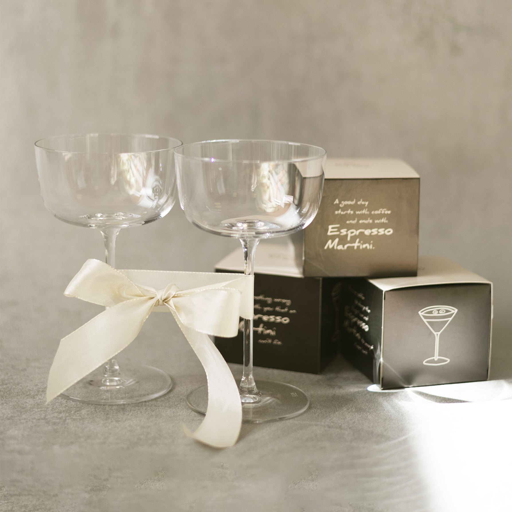 Espresso Martini (3-pack)  & Glasses (2-pack) image